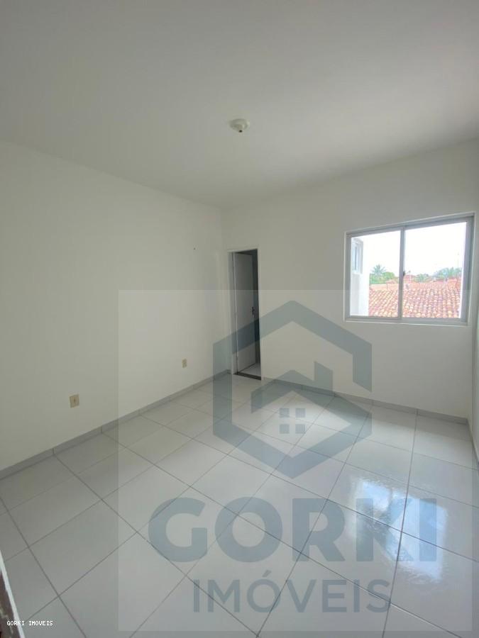 Casa à venda com 2 quartos, 82m² - Foto 7