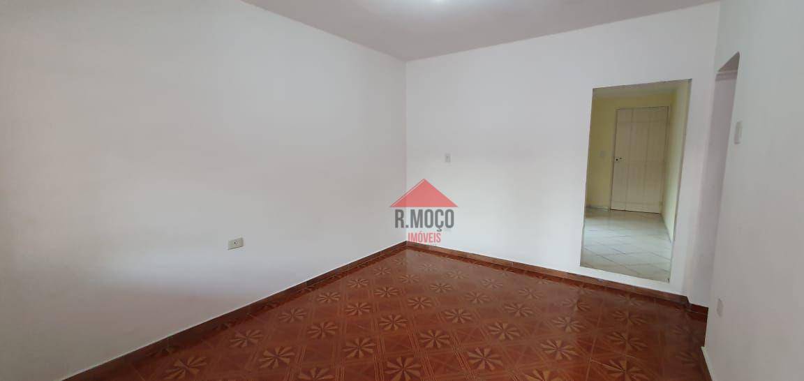 Casa para alugar com 1 quarto, 70m² - Foto 5