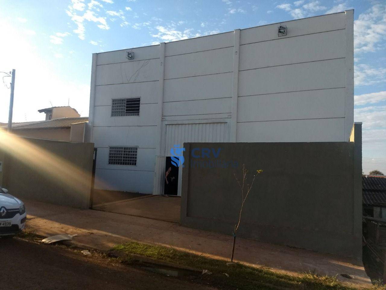 Depósito-Galpão-Armazém para alugar, 184m² - Foto 1
