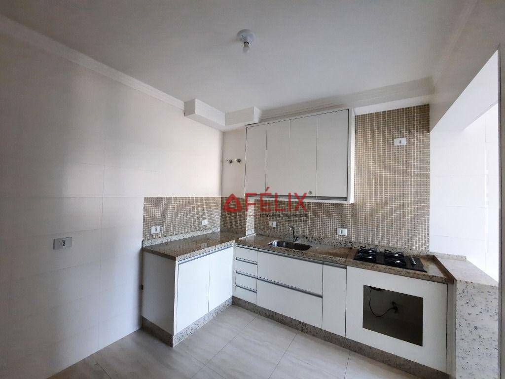 Apartamento à venda com 3 quartos, 110m² - Foto 7