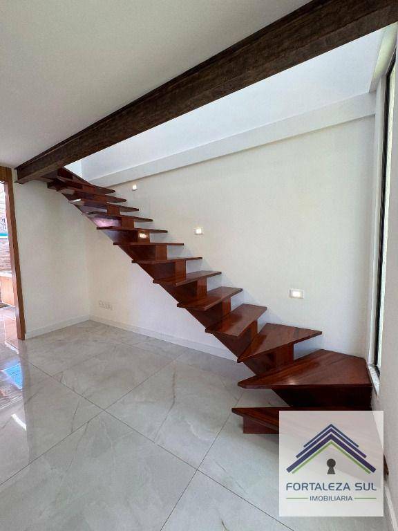 Casa de Condomínio à venda com 2 quartos, 82m² - Foto 5