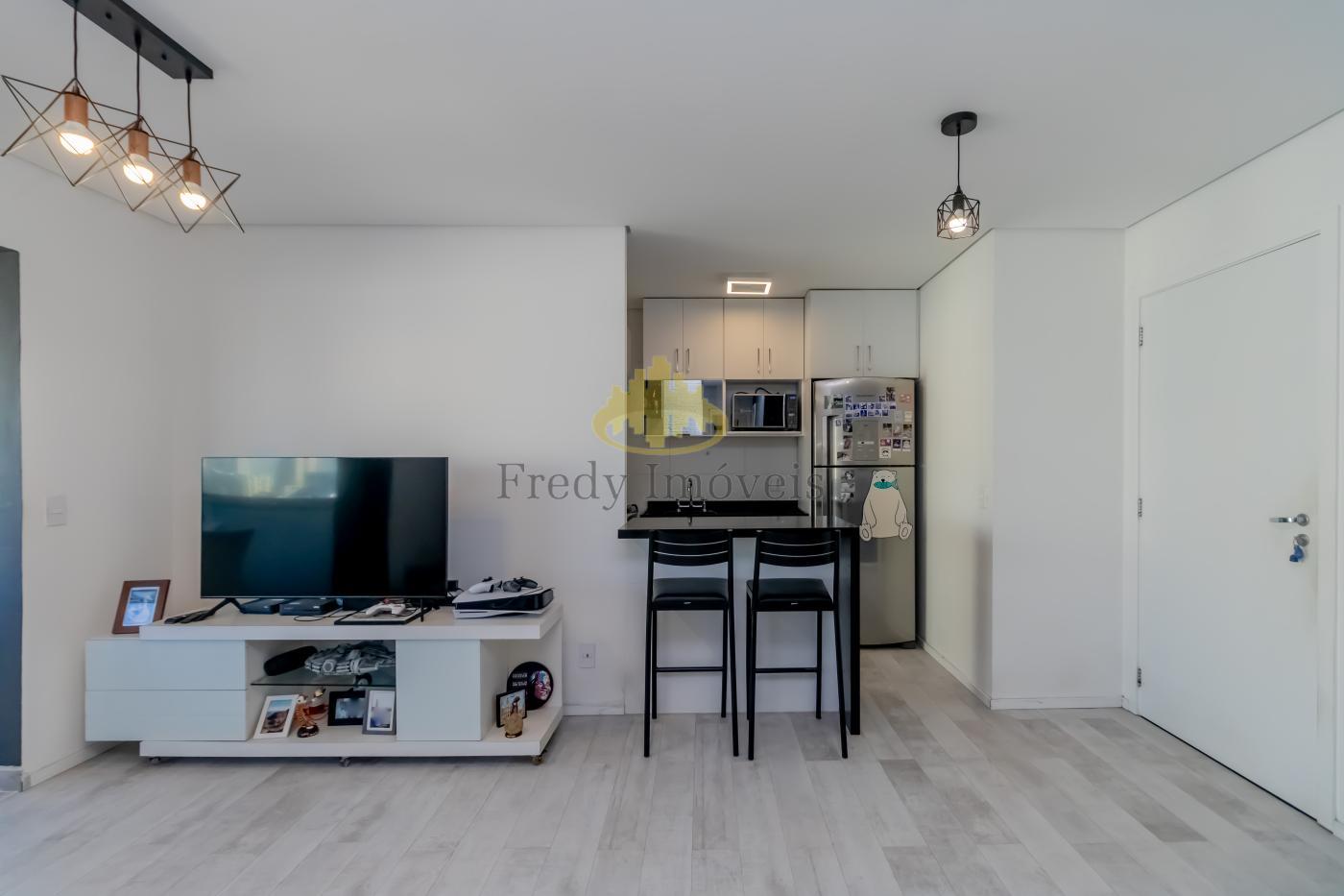 Apartamento à venda com 2 quartos, 68m² - Foto 4