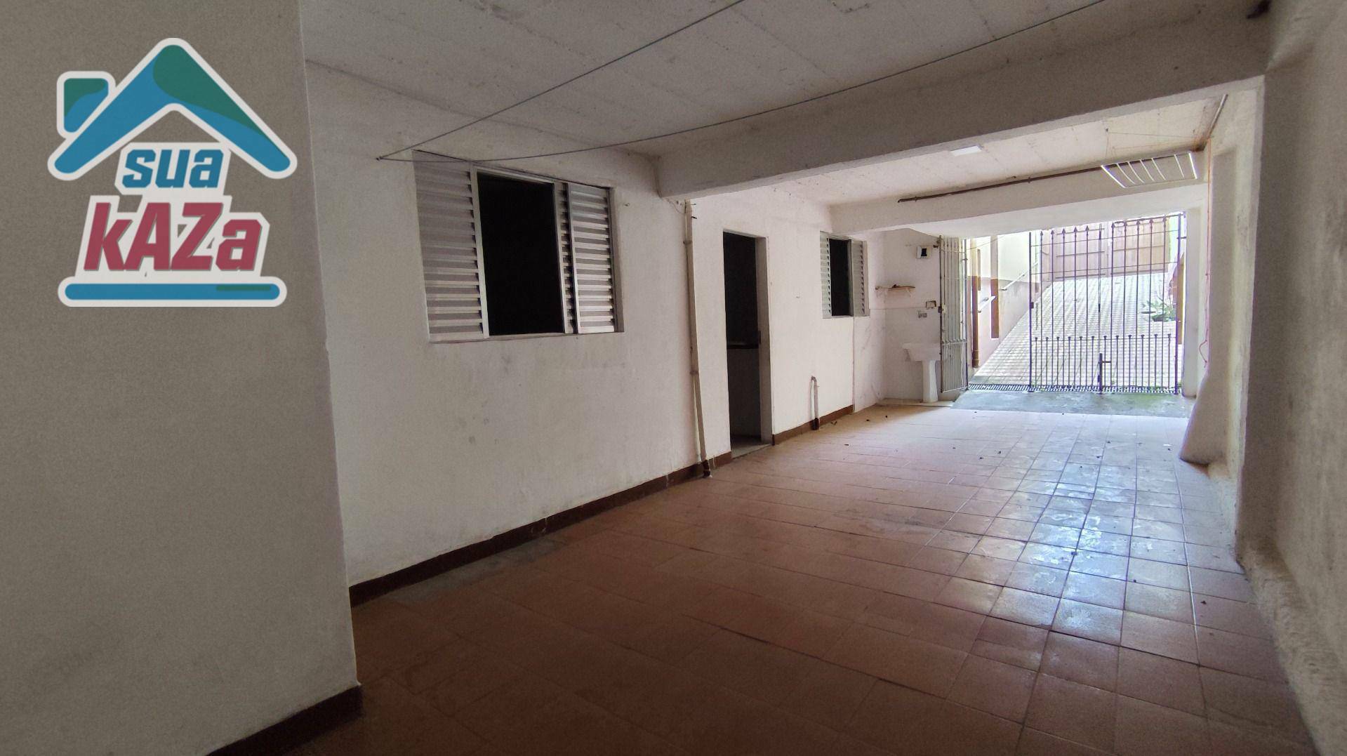 Casa à venda com 3 quartos, 100m² - Foto 27