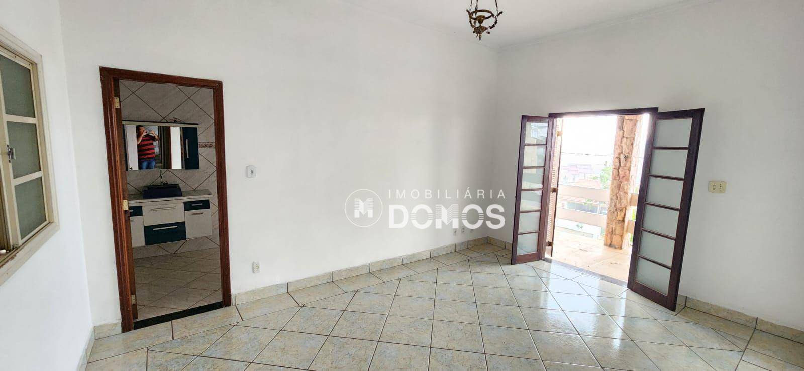 Casa à venda com 3 quartos, 280m² - Foto 6