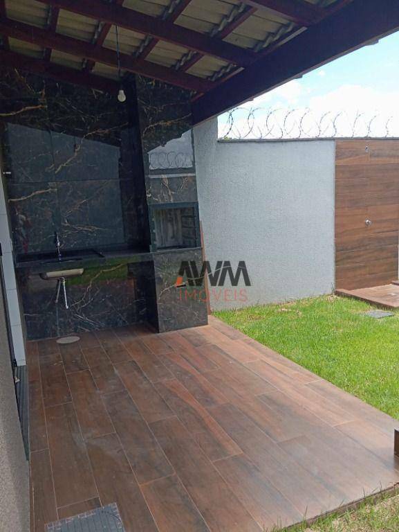 Casa à venda com 3 quartos, 98m² - Foto 11