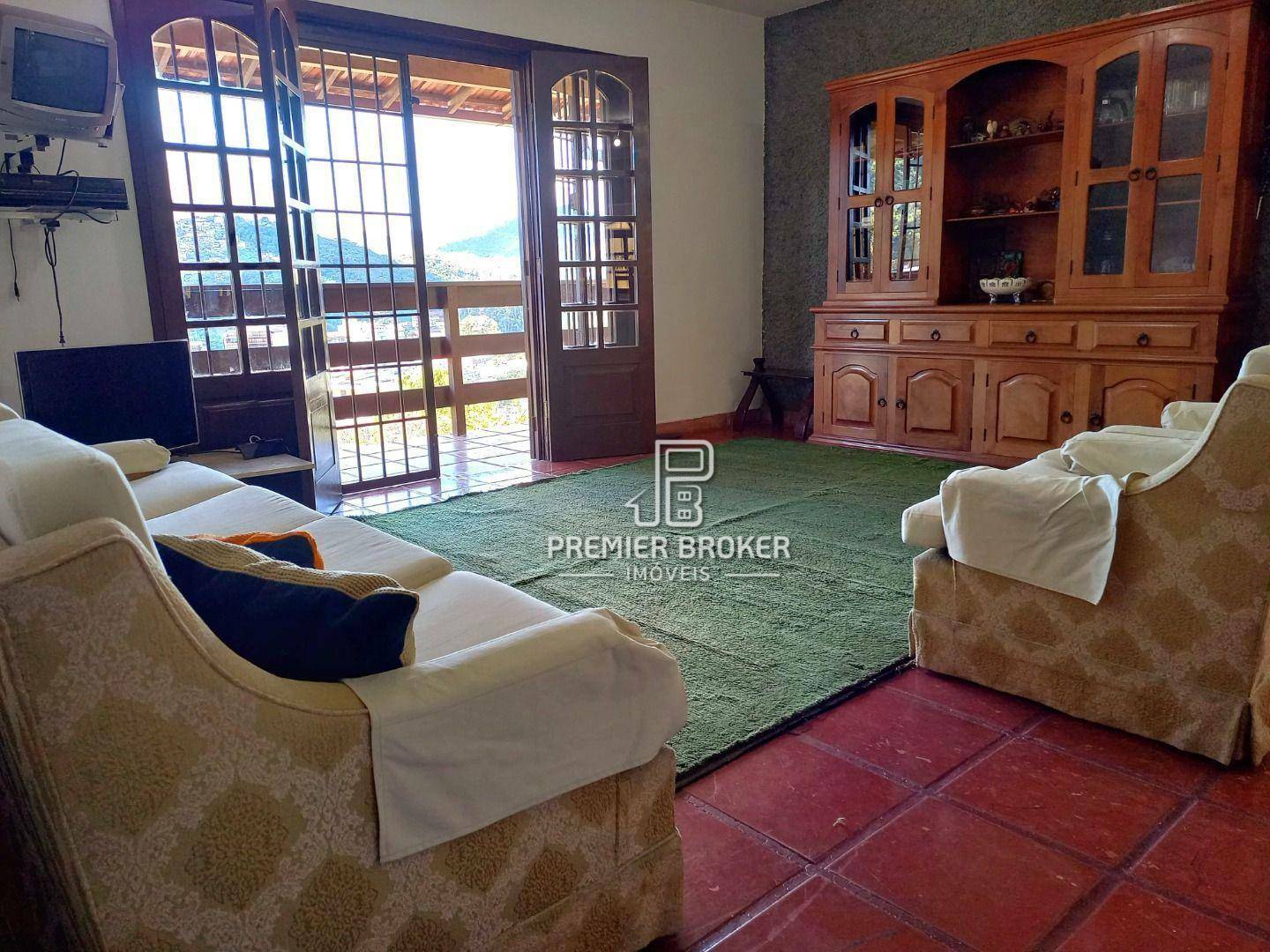 Casa à venda com 4 quartos, 200m² - Foto 19