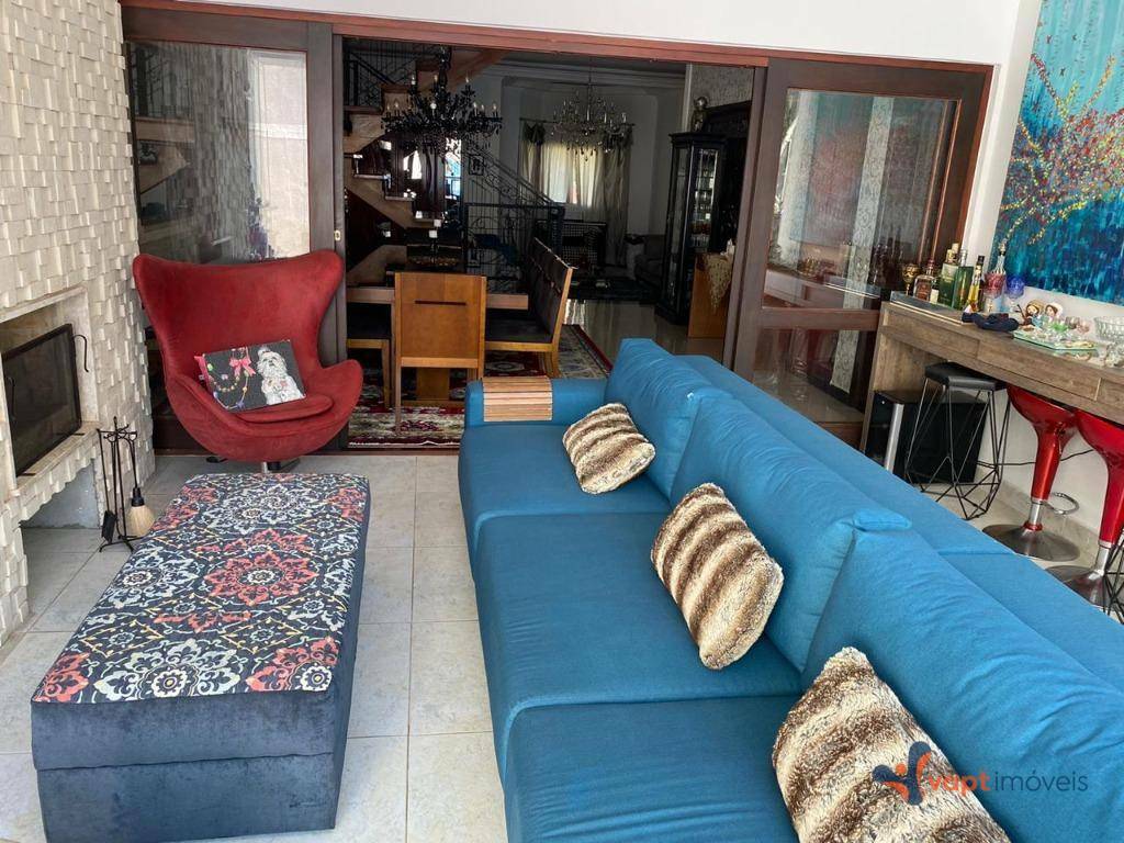 Casa de Condomínio à venda com 4 quartos, 380m² - Foto 5