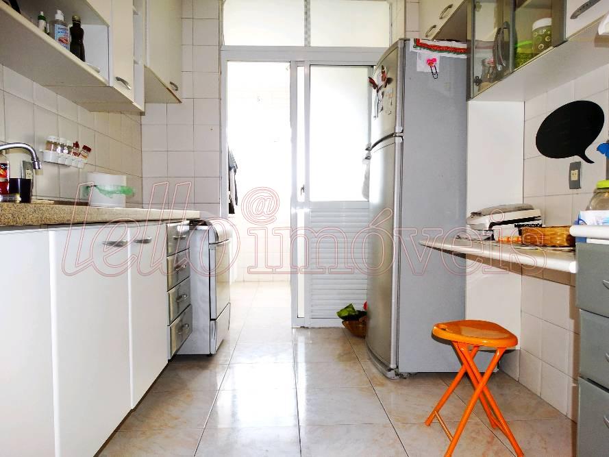 Apartamento para alugar com 3 quartos, 98m² - Foto 10