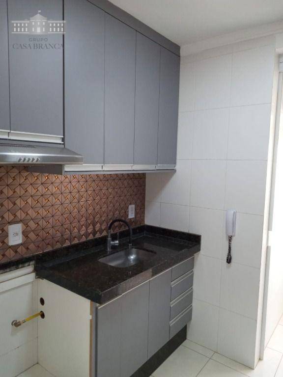 Apartamento à venda com 2 quartos, 58m² - Foto 11