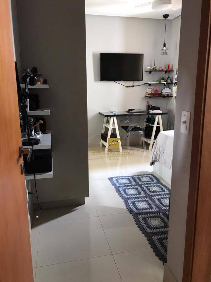 Apartamento à venda com 3 quartos, 134m² - Foto 13