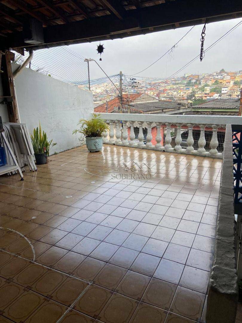 Sobrado à venda com 2 quartos, 90m² - Foto 3