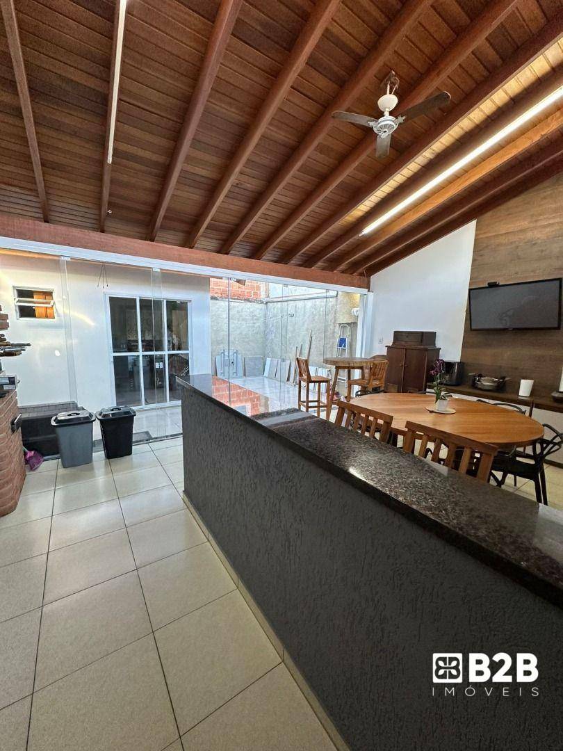 Casa à venda com 3 quartos, 125m² - Foto 19