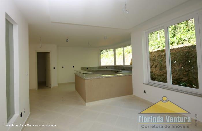 Casa de Condomínio à venda com 4 quartos, 650m² - Foto 12