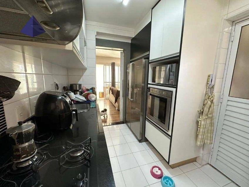 Apartamento à venda com 3 quartos, 86m² - Foto 6