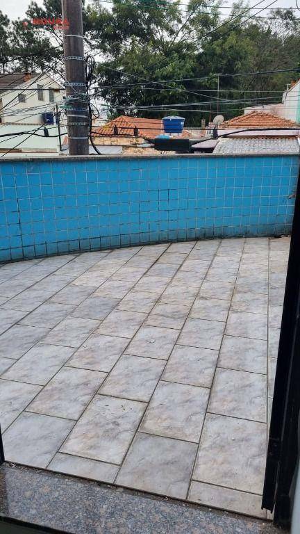 Sobrado à venda com 3 quartos, 178m² - Foto 2