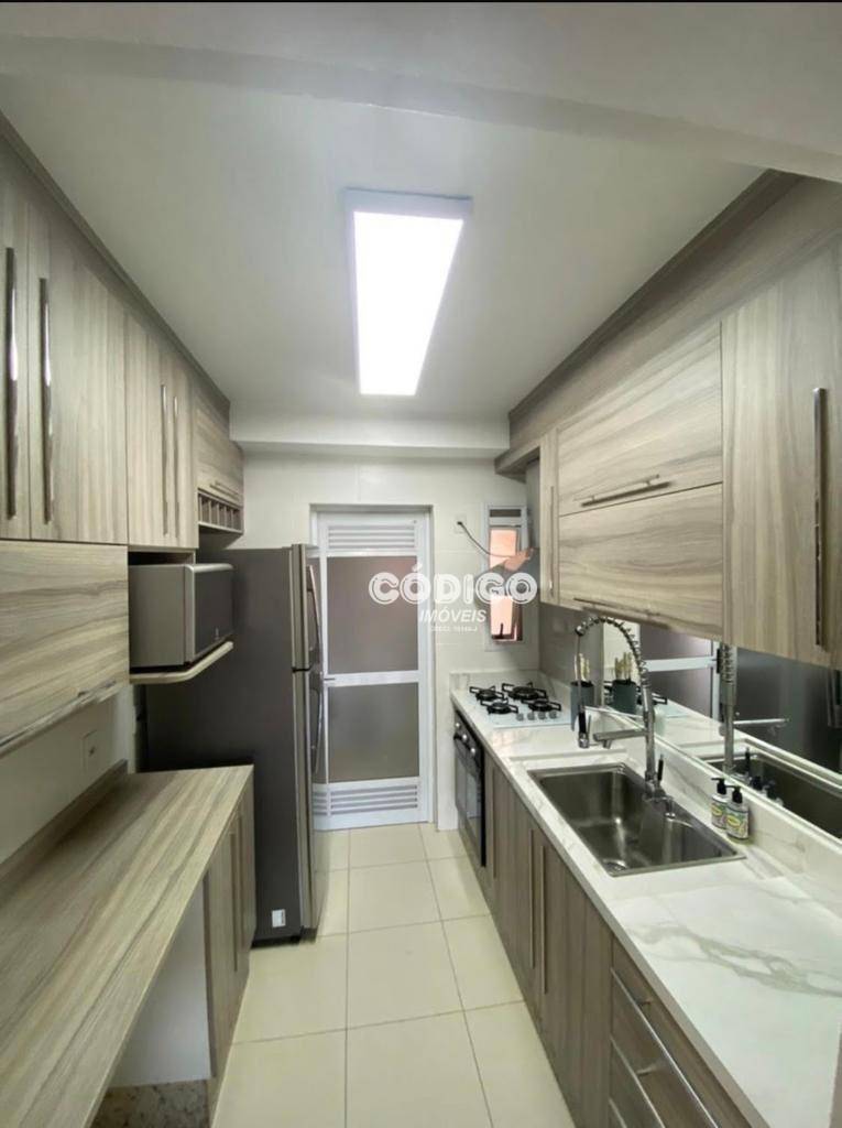 Apartamento à venda com 2 quartos, 92m² - Foto 6