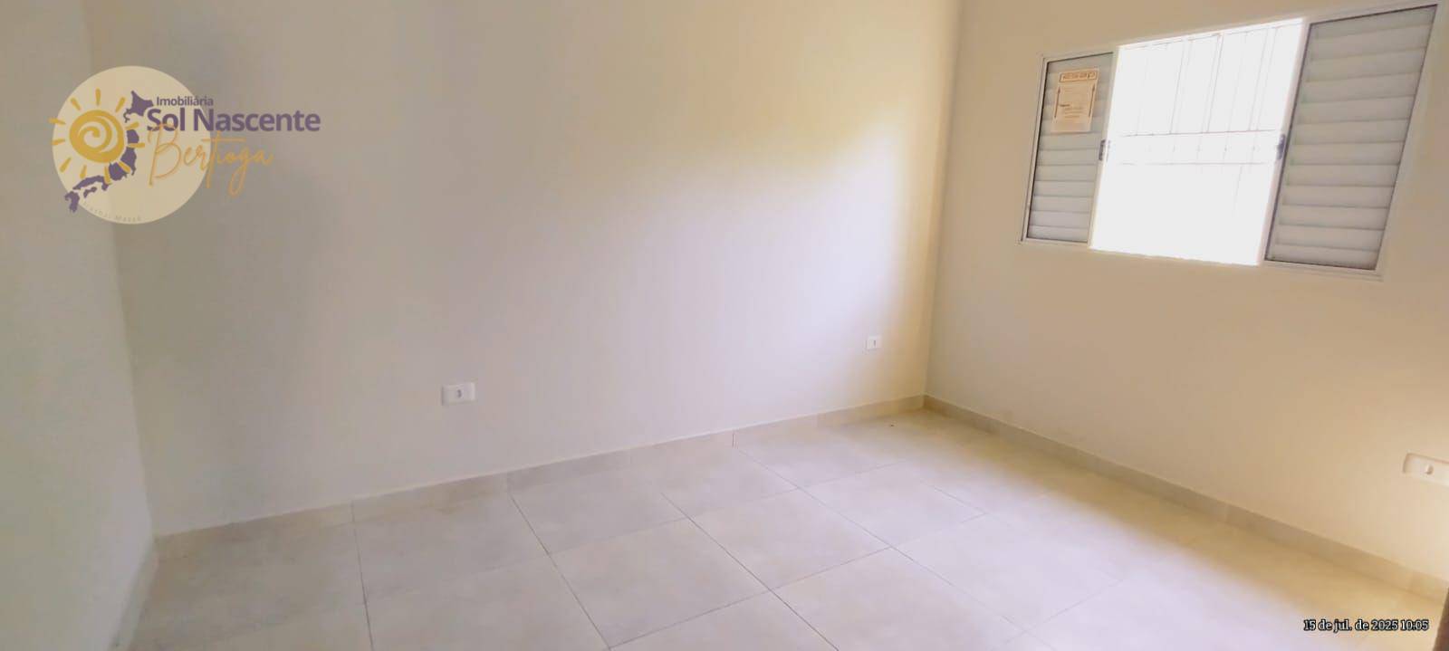 Casa à venda com 2 quartos, 72m² - Foto 17