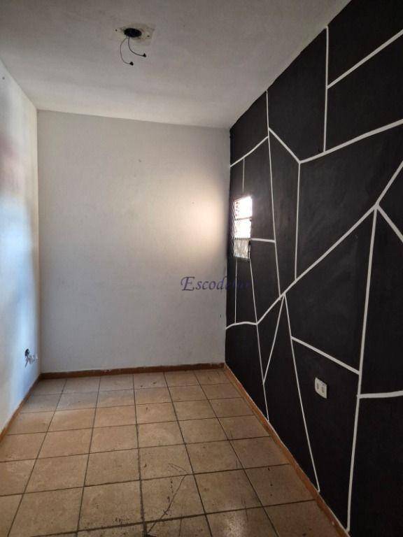 Casa à venda com 6 quartos, 191m² - Foto 16