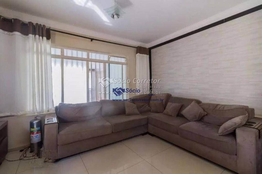 Sobrado à venda com 4 quartos, 200m² - Foto 3