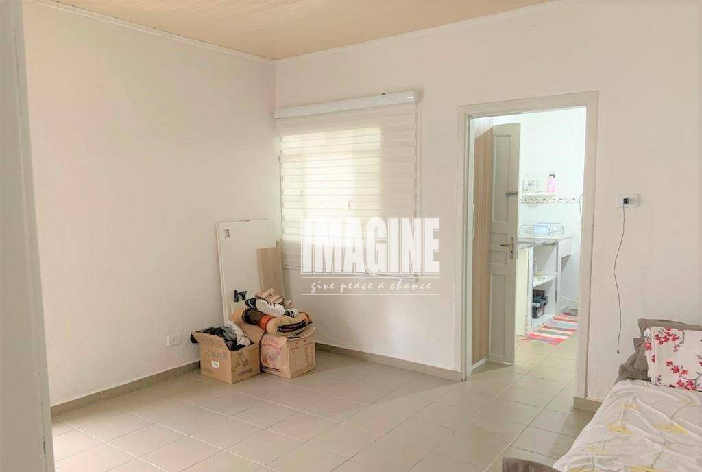 Casa à venda com 2 quartos, 122m² - Foto 2