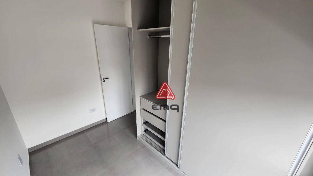 Apartamento à venda com 2 quartos, 37m² - Foto 24