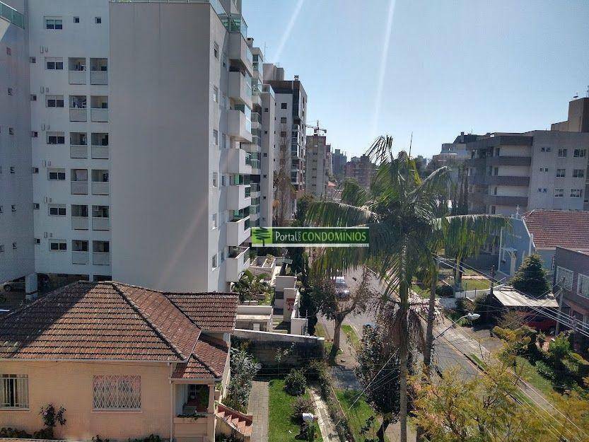 Apartamento à venda com 3 quartos, 111m² - Foto 19