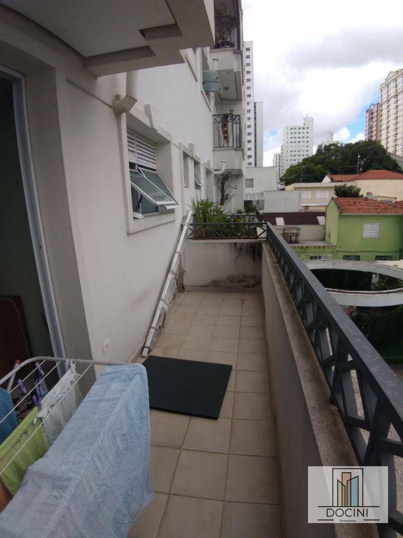 Apartamento à venda com 3 quartos, 75m² - Foto 2