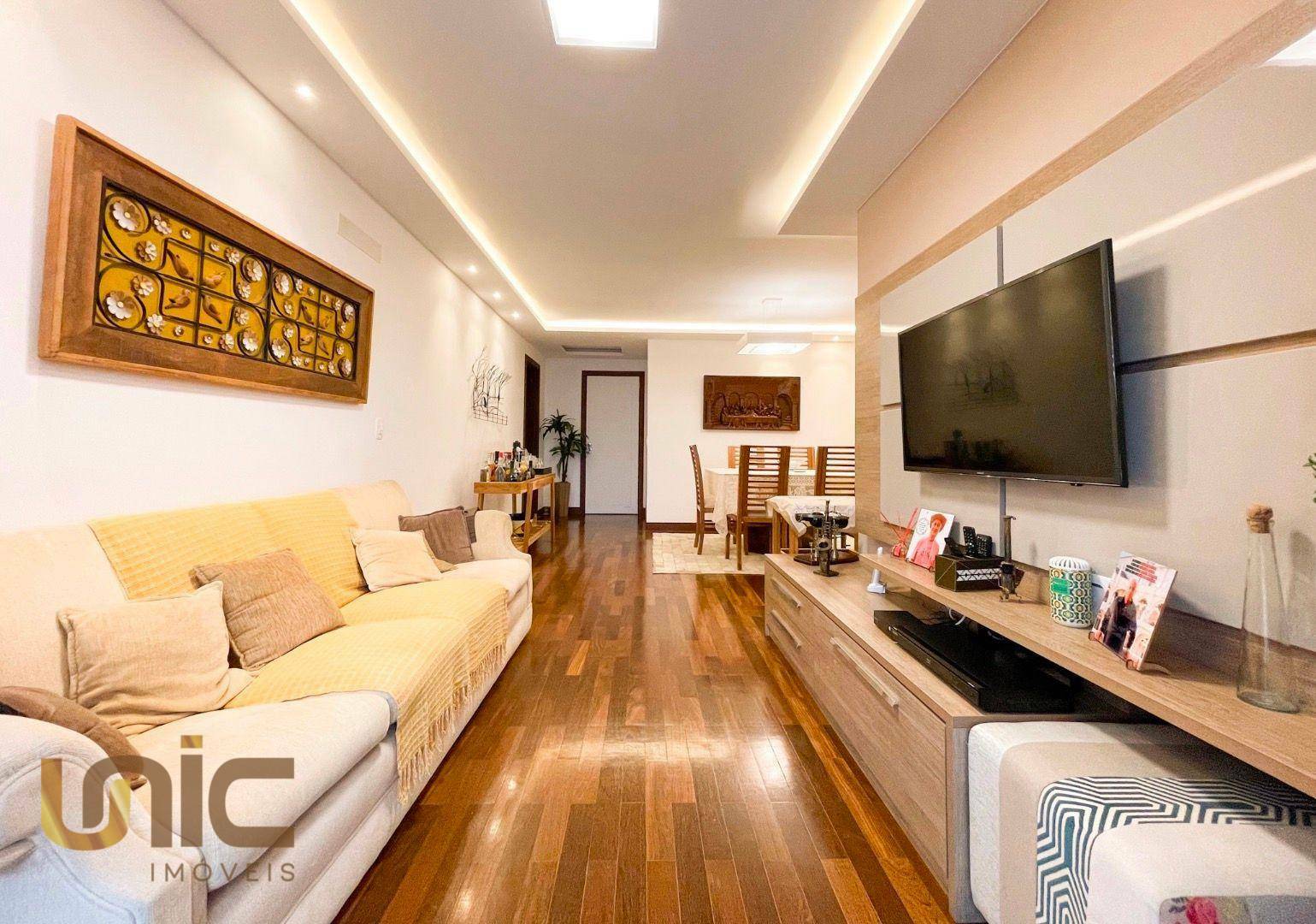 Apartamento à venda com 3 quartos, 125m² - Foto 2