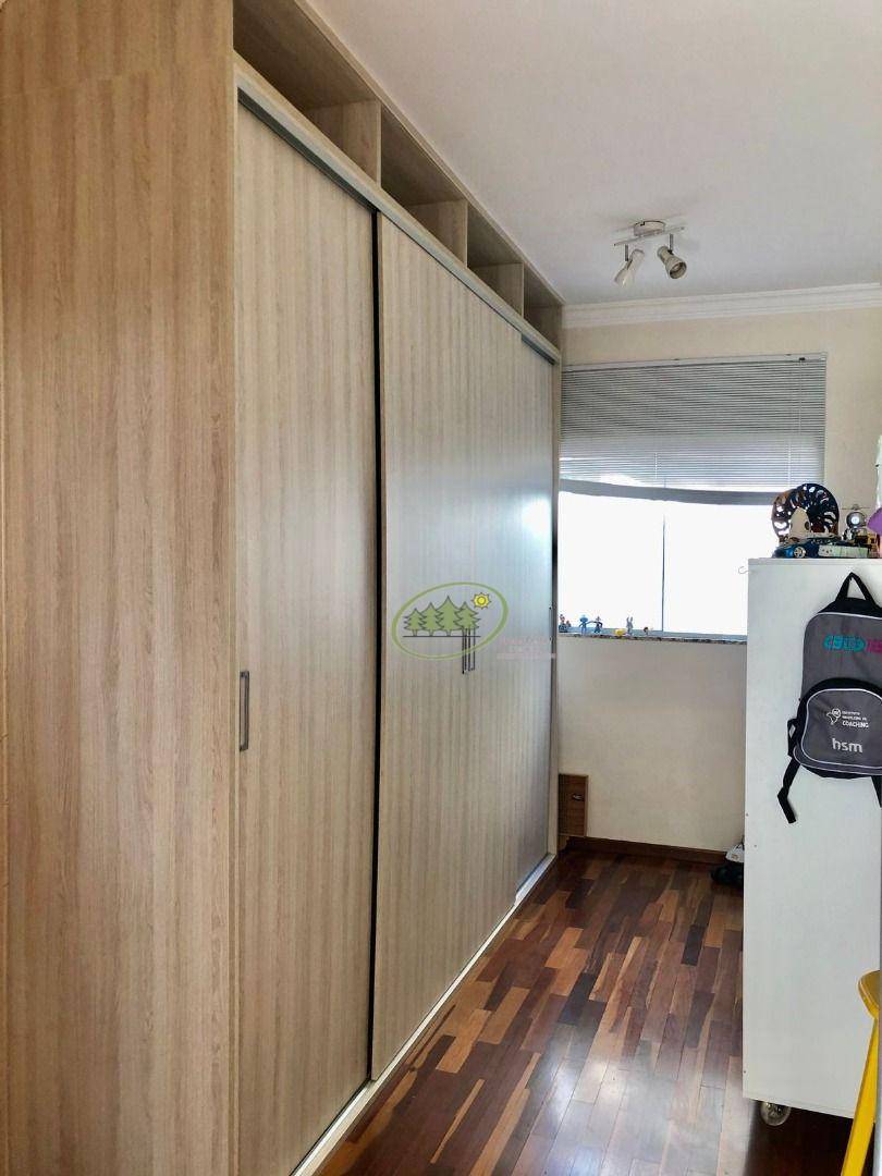 Sobrado para alugar com 3 quartos, 270m² - Foto 13