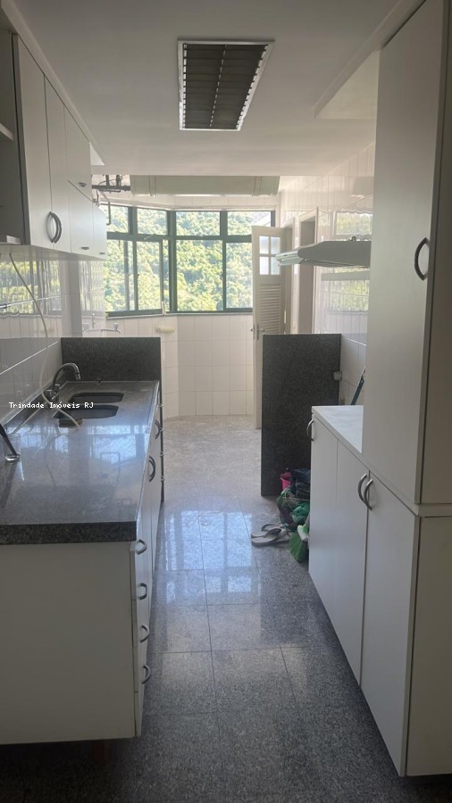 Apartamento à venda com 4 quartos, 134m² - Foto 13