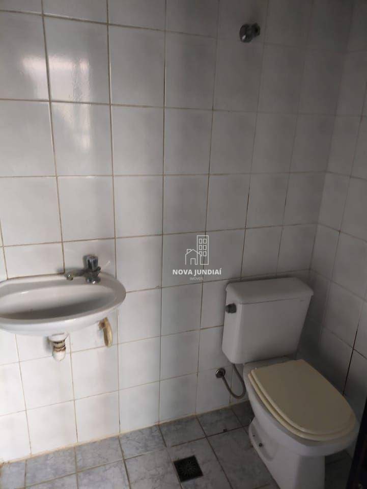 Apartamento para alugar com 3 quartos, 96m² - Foto 17