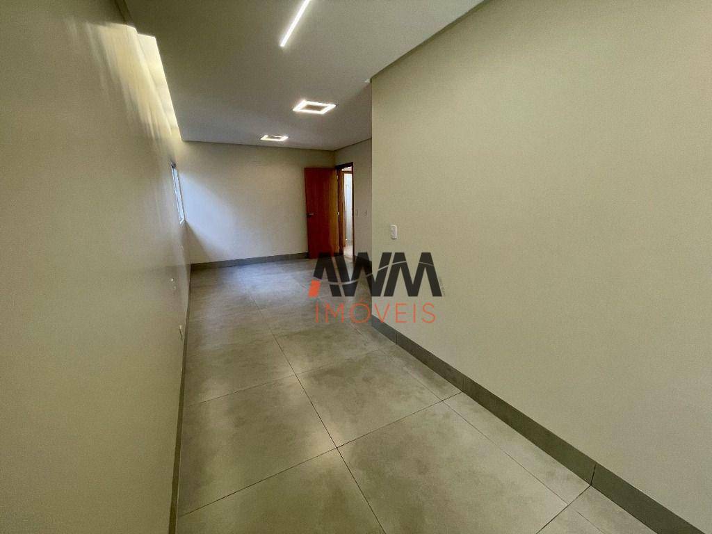 Casa à venda com 3 quartos, 131m² - Foto 18