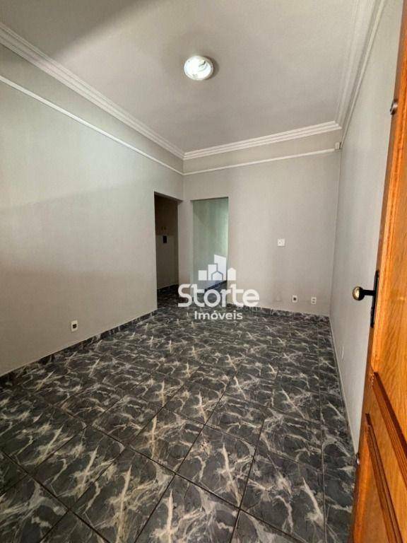 Casa, 5 quartos, 130 m² - Foto 6