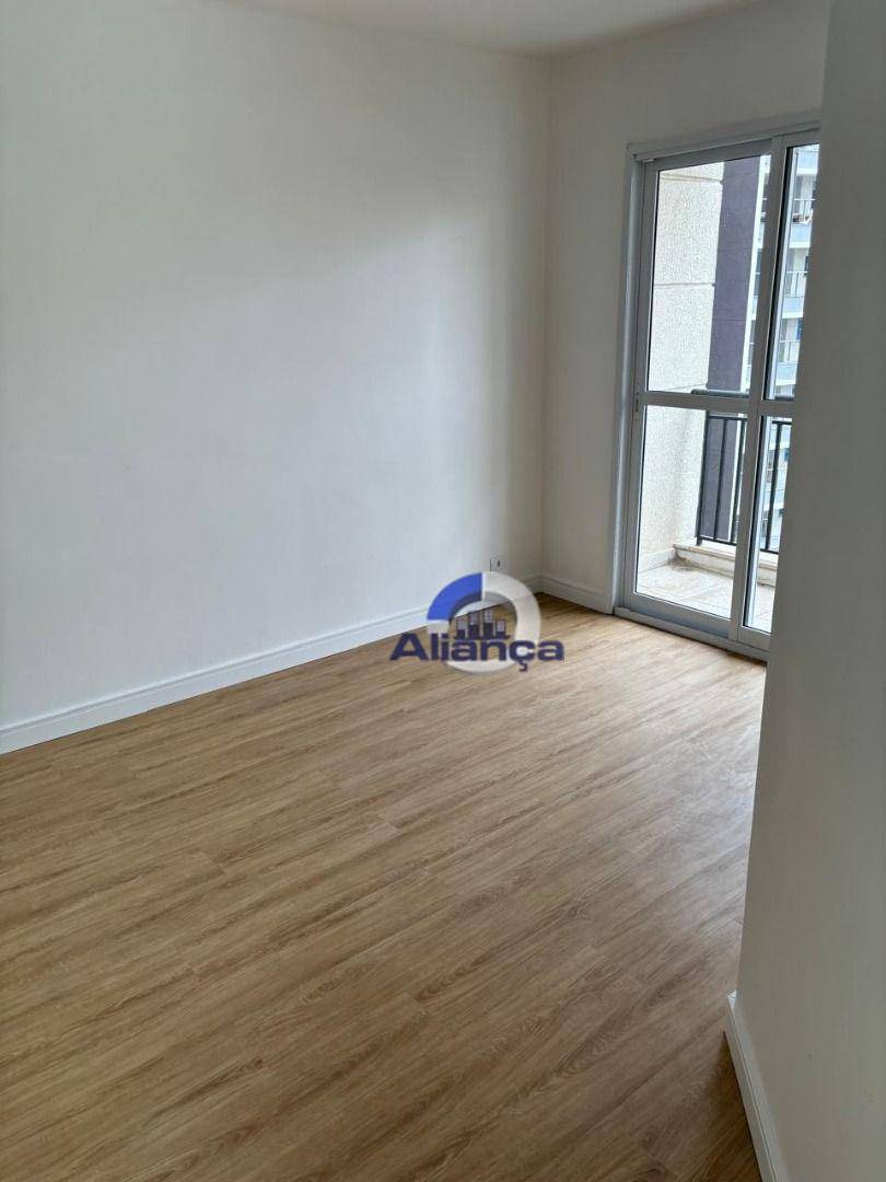 Apartamento à venda com 3 quartos, 66m² - Foto 13