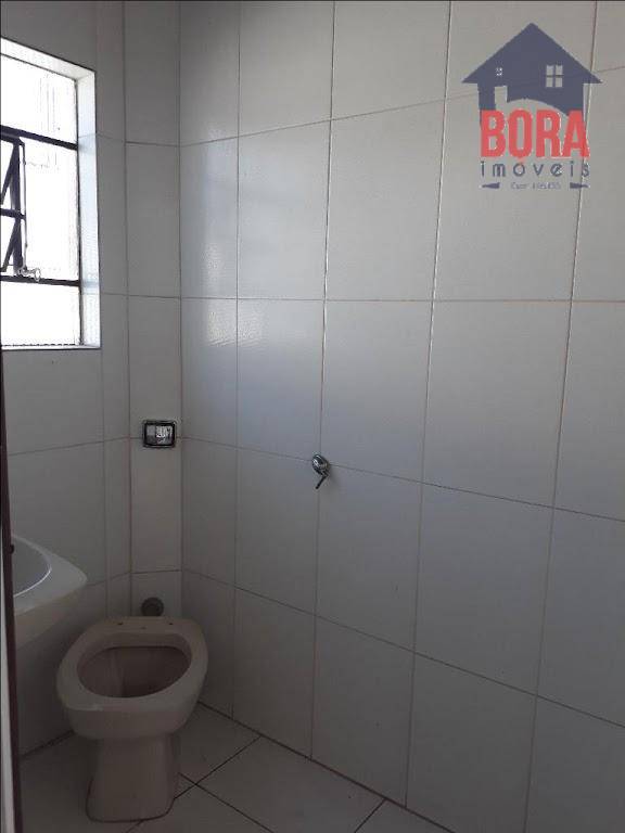 Casa à venda com 3 quartos, 200m² - Foto 15