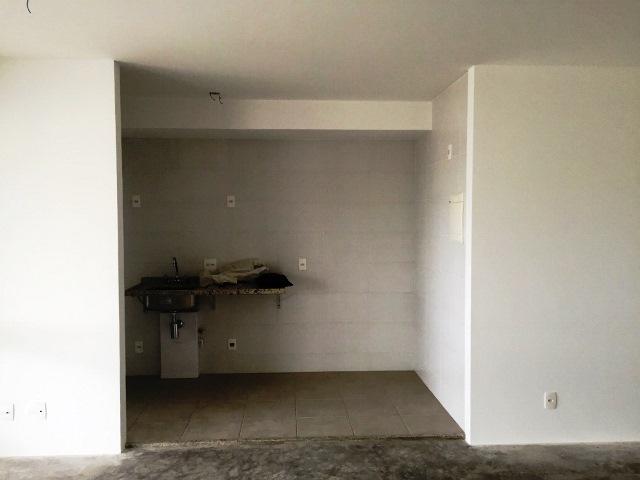 Apartamento à venda com 2 quartos, 68m² - Foto 17