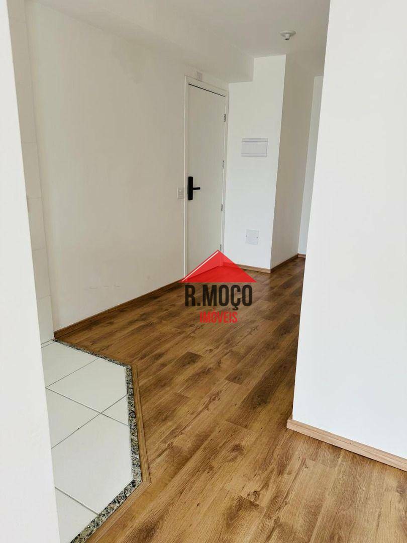 Apartamento à venda com 3 quartos, 65m² - Foto 11