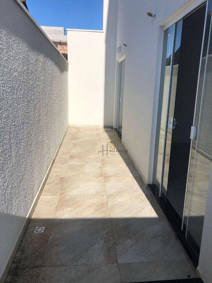 Apartamento à venda com 2 quartos, 69m² - Foto 10