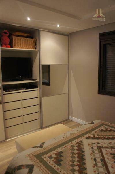 Apartamento à venda com 2 quartos, 85m² - Foto 27