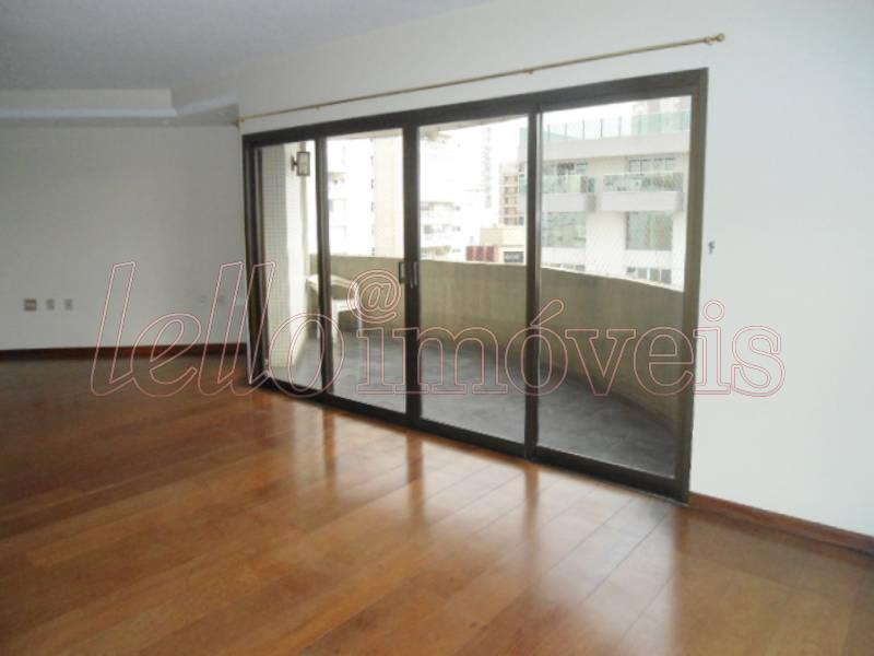 Apartamento à venda com 4 quartos, 210m² - Foto 5