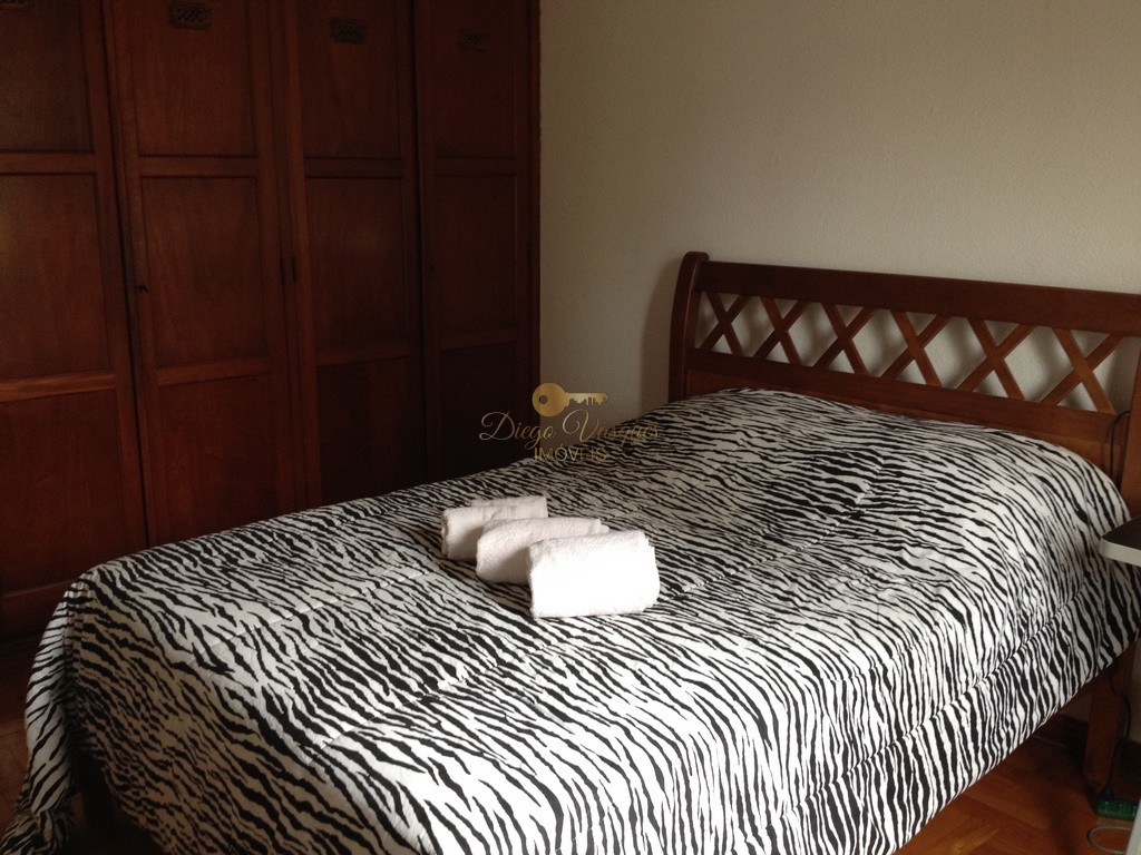 Casa à venda com 5 quartos, 271m² - Foto 30