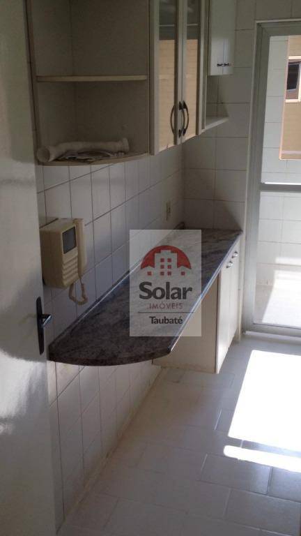 Apartamento à venda com 2 quartos, 61m² - Foto 2