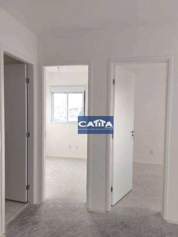 Apartamento à venda com 2 quartos, 42m² - Foto 12