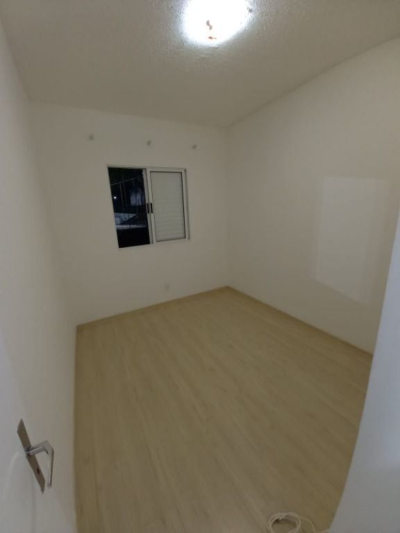 Apartamento à venda com 2 quartos, 45m² - Foto 17