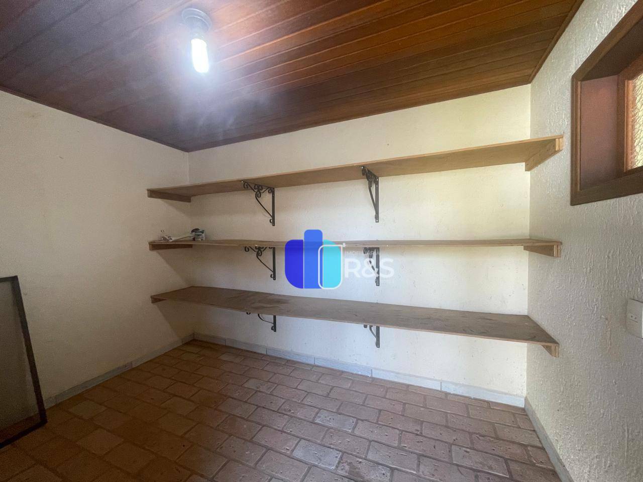 Casa de Condomínio à venda com 5 quartos, 305m² - Foto 37