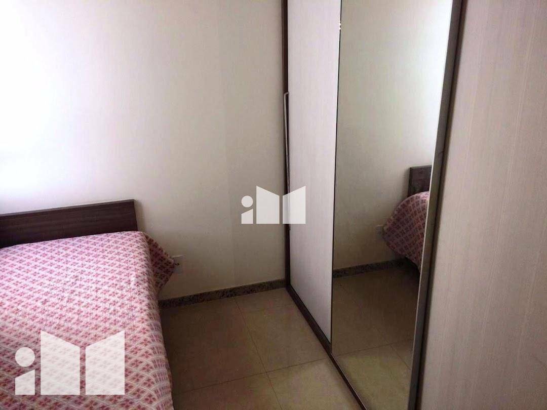 Apartamento à venda com 4 quartos, 150m² - Foto 14