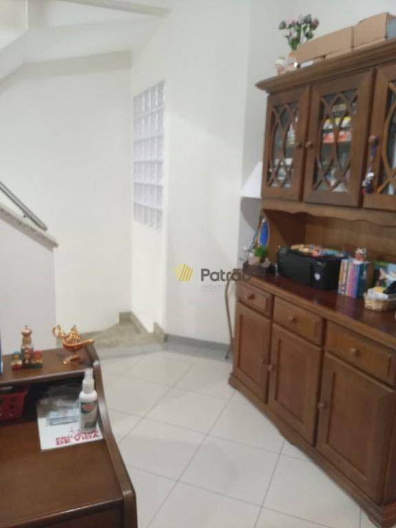 Sobrado à venda com 3 quartos, 215m² - Foto 17