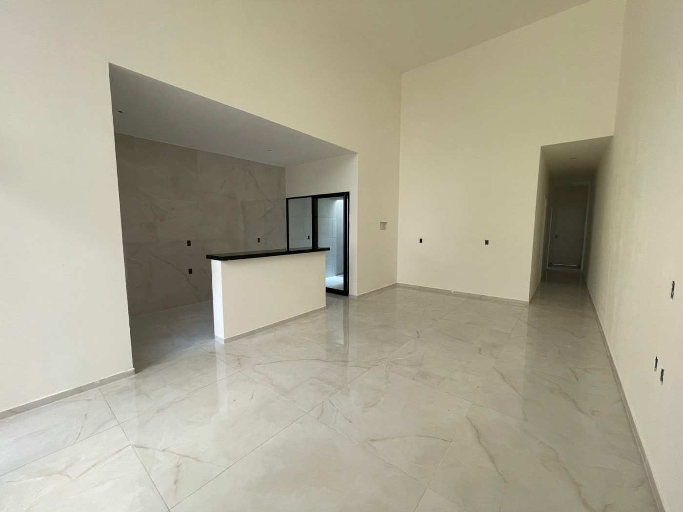 Casa à venda com 3 quartos, 110m² - Foto 7