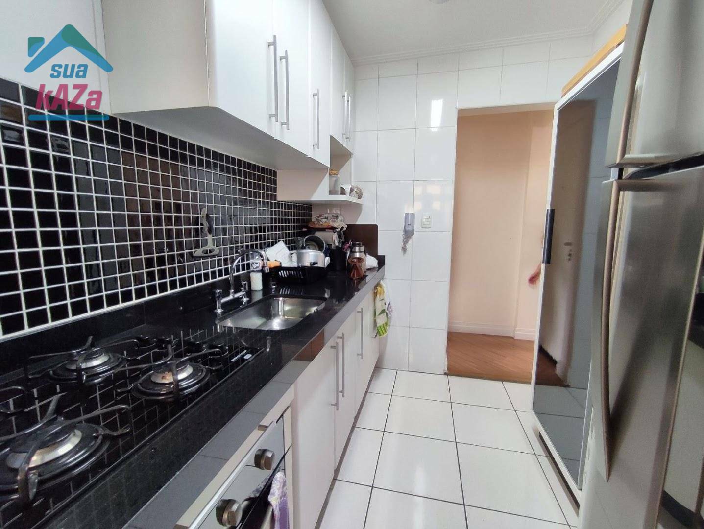 Apartamento à venda com 2 quartos, 56m² - Foto 7