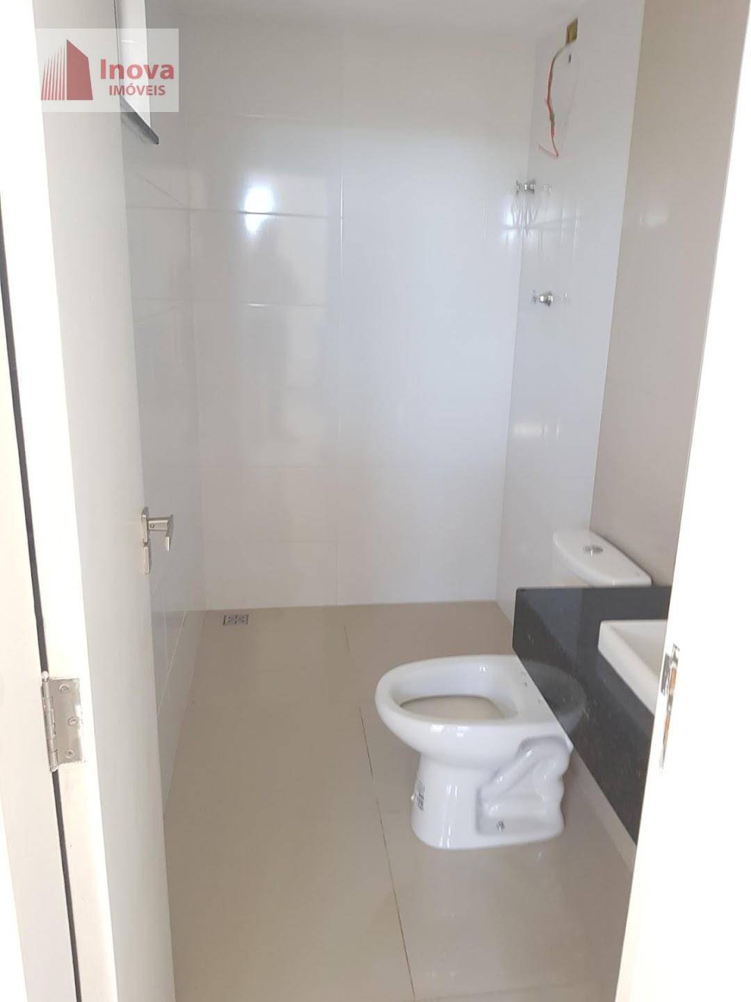 Casa de Condomínio à venda com 3 quartos, 400m² - Foto 29